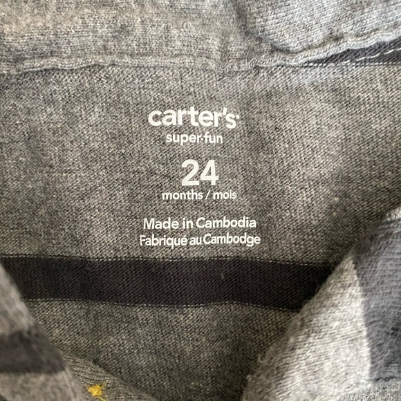 One piece construction outfit size 24 months - Picture 2 of 3